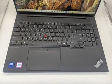 01-200743428: Lenovo 15/core ultra 5 135u s1 ddr5/32gb ddr5/hdd *відсутній/ssd 512 gb/*інтегрована