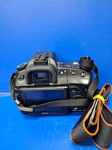 01-200621375: Sony alpha dslr-a350 body