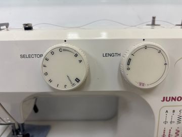 01-200782178: Janome juno 523