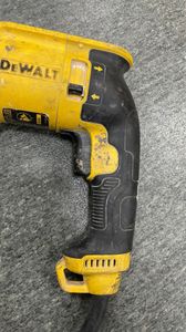 01-200745066: Dewalt d25133qs