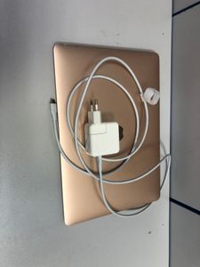 01-200794755: Apple macbook air a1932 13,3" core i5 1,6ghz/ram8gb/ssd128gb/intel uhd graphics 617