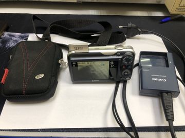 01-200794636: Canon powershot sx220 hs