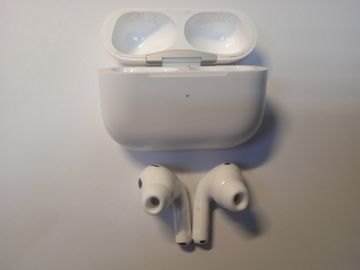 Б/в Навушники Apple airpods pro 2nd generation 01-200808915