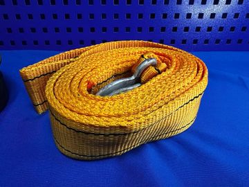 Lavita трос буксирувальний 8 т, 5 м х 65 мм, поліпропілен la 139850