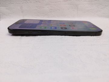 Б/в Мобільний телефон Apple iphone 16 pro max 256gb 01-200816239