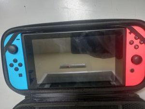 Б/в Ігрова приставка Nintendo switch 01-200833099