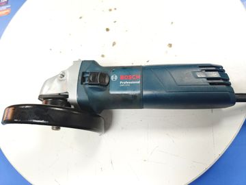 Б/у Угловая шлифмашина Bosch gws 670 professional 01-200831510