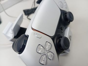 Б/в Зарядний пристрій для геймпада Sony dualsense charging station 01-200836265