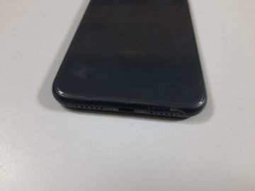 Б/в Мобільний телефон Apple iphone xr 64gb 01-200835924