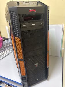 Б/у Системный блок Пк intel core i7-7700k/ram 32 gb/hdd 2000 gb+1000 gb/ssd 1000 gb+250 gb/nvidia rtx 5070 (geforce) 12gb 01-200838484