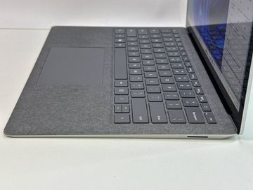 Б/в Ноутбук Microsoft 13/core i5-1235u ddr5/8gb ddr5/ssd 250 gb/*інтегрована 01-200847652