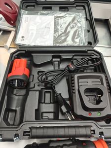 Б/у Шуруповерт Dnipro-M cd-12q 2 акб зп 01-200853759