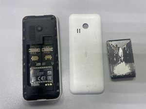 Б/в Мобільний телефон Nokia rm-1136 01-200854498