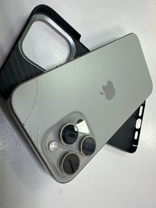 Б/в Мобільний телефон Apple iphone 16 pro max 1tb 01-200861200