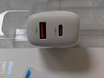 Б/в Універсальний блок живлення Gelius 20w elexar usb-a and type-c 01-200890707