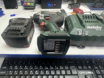 Б/у Гайковерт Metabo ssd 18 lt 200 bl 1акб 4ah зп 01-200892954