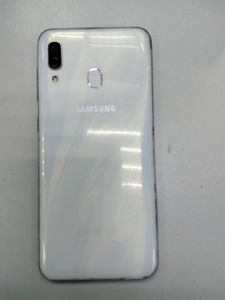 Б/в Мобільний телефон Samsung galaxy a30 2019 3/32gb 01-200894237