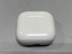 Б/в Навушники Apple airpods 4 01-200894125