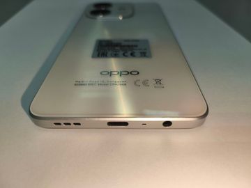Б/в Мобільний телефон Oppo a3 4g 6/128gb 01-200895912