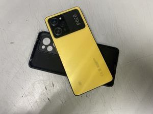 Б/в Мобільний телефон Xiaomi poco x5 pro 5g 8/256gb 01-200893225