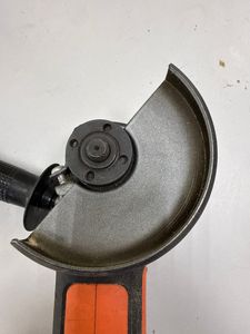 Б/в Кутова шліфмашина Black&Decker bcg720 1акб 4ah зп 01-200911672