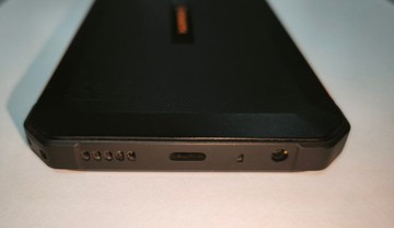 Б/в Мобільний телефон Hammer iron va 4/64gb 01-200954779