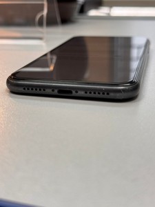 Б/в Мобільний телефон Apple iphone 11 64gb 01-200962105
