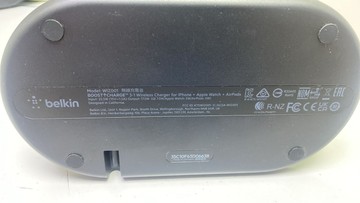 Б/в Бездротовий зарядний пристрій Belkin wiz001 3-in-1 wireless charger 01-200968485