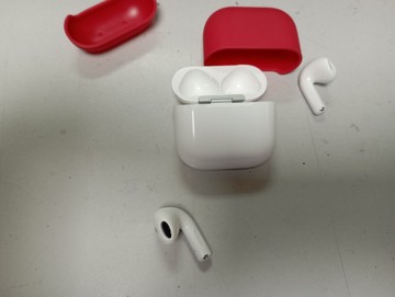Б/в Навушники Apple airpods 4 01-200974967