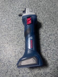 Б/в Набір інструментів Bosch gbh 18v-21/ gsb 18v-21/ gws 18v-7/ 2акб 4ah/ 1акб 5ah/ зп 01-200981686