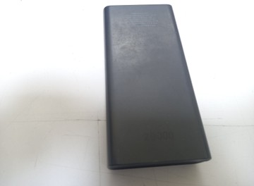 Б/у Повербанк Sps ttbb200000fastk 01-200986365