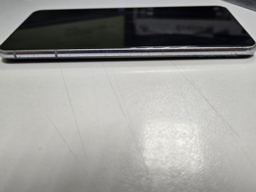 Б/в Мобільний телефон Samsung galaxy s21+ sm-g9960 8/256gb 01-200992222