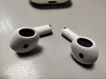 Б/в Навушники Apple airpods 4 01-200986446
