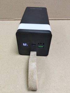 Б/в Зарядний пристрій Grunhelm Китай gp-50bqc 50000mah 01-200999265