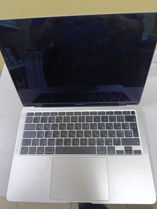 Б/в Ноутбук Apple makbook air 13,3"/apple m1/ram8gb/ssd256gb/7core gpu 01-201003078