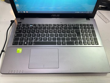 Б/в Ноутбук Asus 15/core i3 3217u ddr3/8gb ddr3/hdd *відсутній/ssd 256 gb/geforce 720m 01-201001668