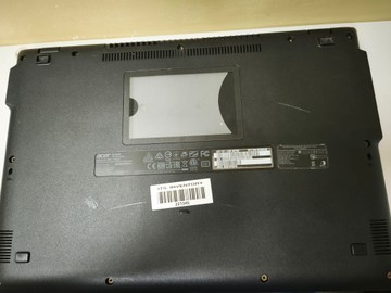 Б/в Ноутбук Acer 14/core i3 6100u ddr3/8gb ddr3/hdd *відсутній/ssd 32 gb/*інтегрована 01-201015622