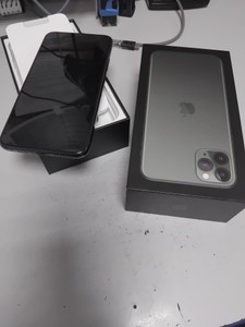 Б/в Мобільний телефон Apple iphone 11 pro max 64gb 01-201027141