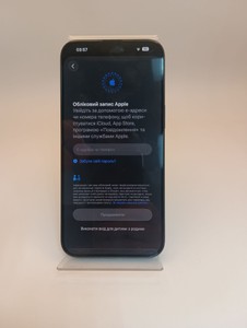 Б/у Мобільний телефон Apple iphone 15 pro max 256gb esim 01-201041582