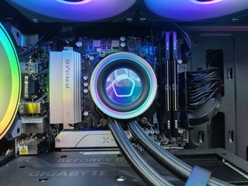Б/в Системний блок Пк amd ryzen 5 7600x/ram 32 gb/hdd відсутній/ssd 2000 gb/nvidia rtx 4070 (geforce) 12gb gddr6x 192bit 01-201043707