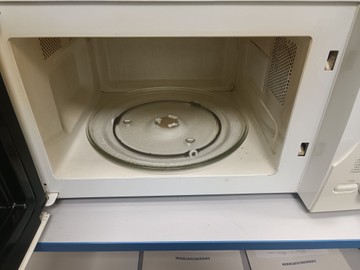Б/в Мікрохвильова піч Samsung m187gnr 01-201093324