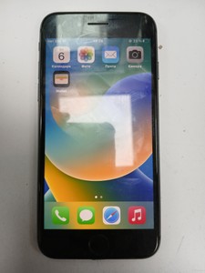 Б/в Мобільний телефон Apple iphone 8 64gb 01-201106777