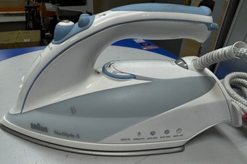 Б/в Праска Braun 3674 01-201175089