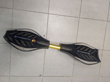 01-200523657: Razor ripstik classic