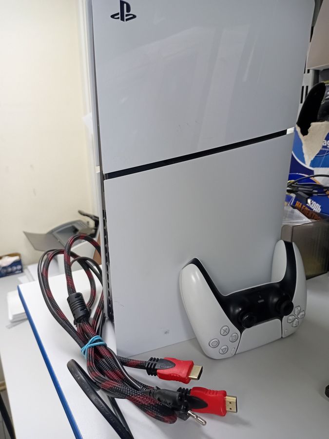 Sony playstation 5 825gb