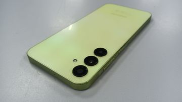 01-200604329: Samsung galaxy a25 5g 6/128gb