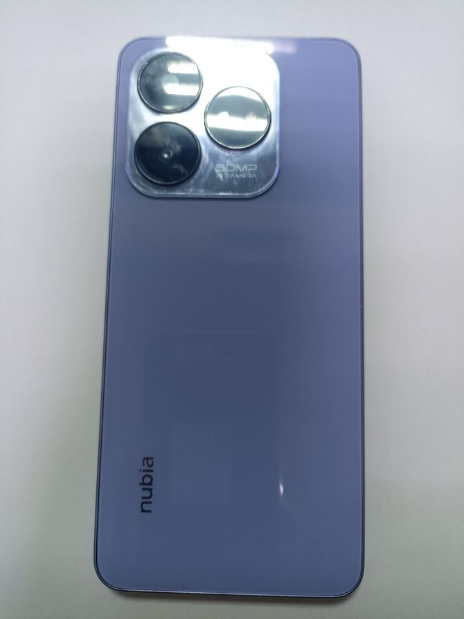 nubia v60 design 6/256gb