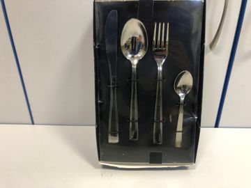 01-200783533: Abert toronto 24 предмети / 955747