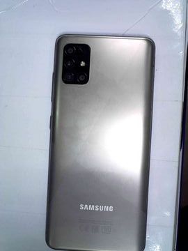 Б/в Мобільний телефон Samsung a515f galaxy a51 6/128gb 01-200803254