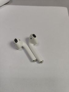 Б/у Наушники Apple airpods 2nd generation with charging case 01-200803418